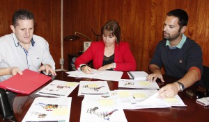 Gladys Acuña garantiza  la instalación de nuevas áreas de juego en Las Breñas, Femés y Playa Blanca. 