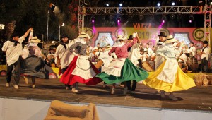 Festival Rubicón, Romería, Xtreme Yaiza, Encuentro de Corales, carreras de caballos y Noche de Mariachis hacen parte del programa que se extiende hasta el 9 de septiembre.